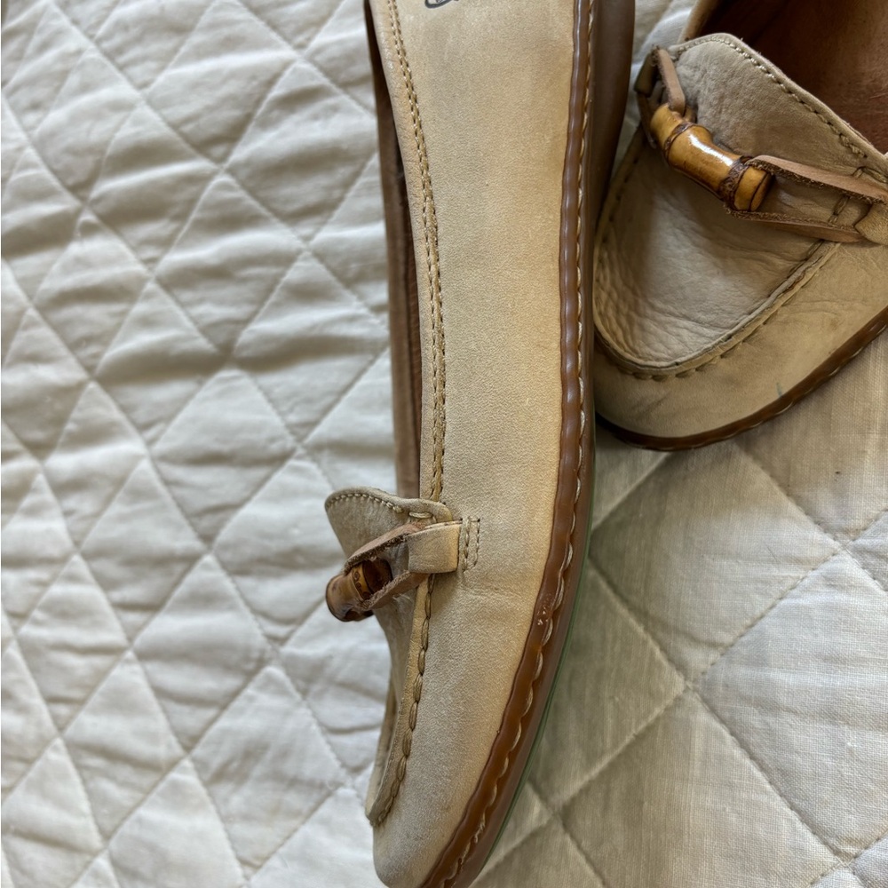 Born Women's Cream light tan Loafers size 8 EUC - Picture 3 of 9